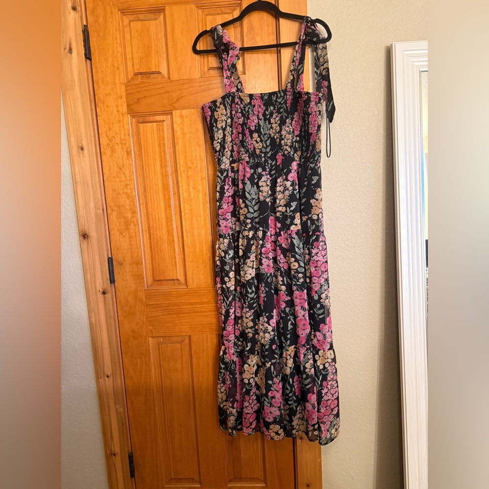 Sam Edelman Black and Pink Floral Midi Dress - Picture 7 of 7